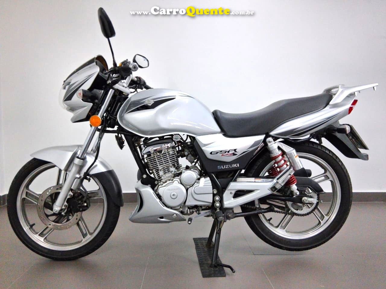 SUZUKI GSR 125 S 2013 - Loja