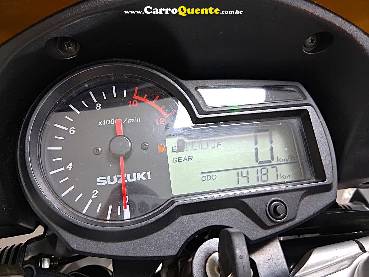 SUZUKI GSR 125 S 2013 - Loja
