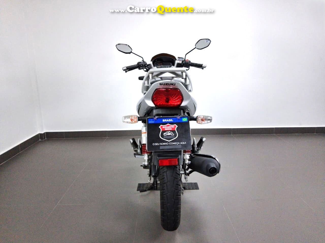 SUZUKI GSR 125 S 2013 - Loja