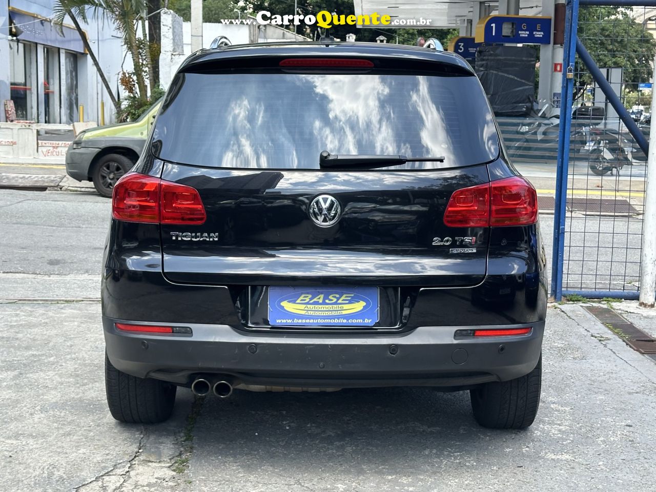 VOLKSWAGEN   TIGUAN 2.0 TSI 16V 200CV TIPTRONIC 5P   PRETO 2012 2.0 GASOLINA - Loja
