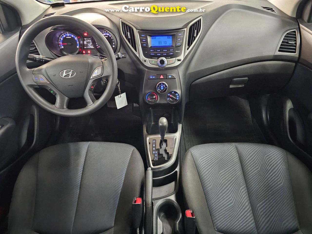 HYUNDAI HB20S 1.6 COMFORT PLUS 16V 2014 - Loja