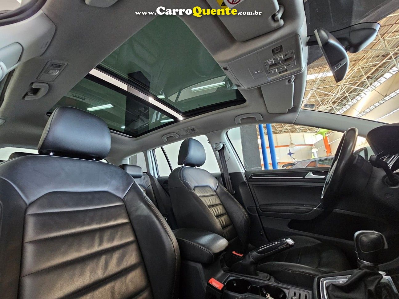 VOLKSWAGEN GOLF 1.4 TSI VARIANT HIGHLINE 16V TOTAL 2016 - Loja