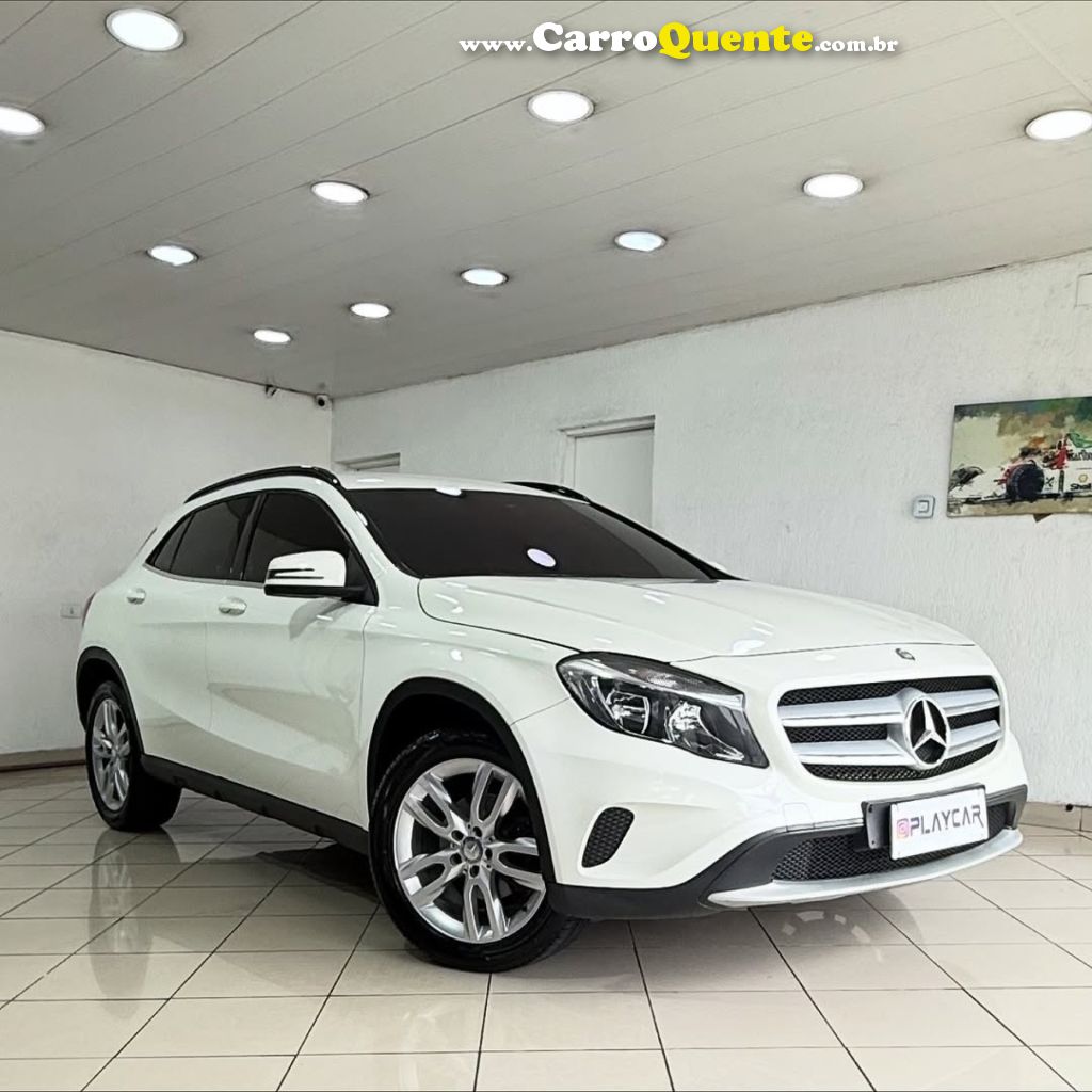 MERCEDES-BENZ   GLA 200 ENDURO 1.6 TB 16V FLEX AUT.   BRANCO 2016 1.6 FLEX - Loja