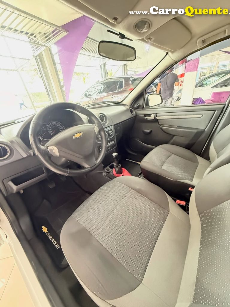 CHEVROLET   CELTA SPIRIT LT 1.0 MPFI 8V FLEXP. 5P   BRANCO 2015 1.0 FLEX - Loja