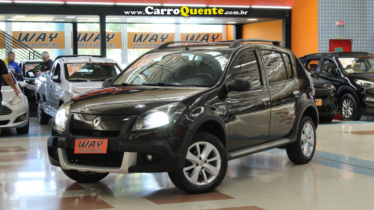 RENAULT SANDERO 1.6 STEPWAY 8V 2013 - Loja