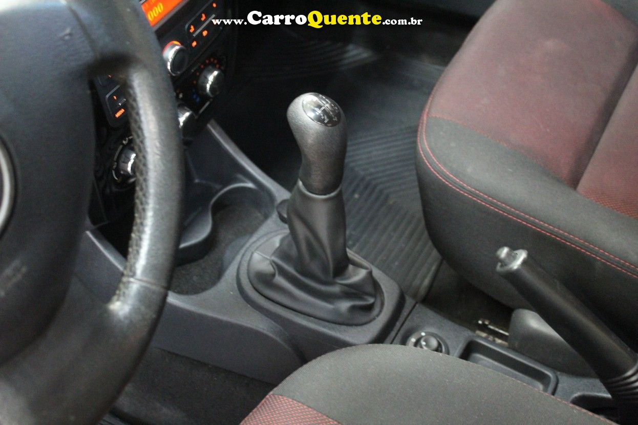 RENAULT SANDERO 1.6 STEPWAY 8V 2013 - Loja