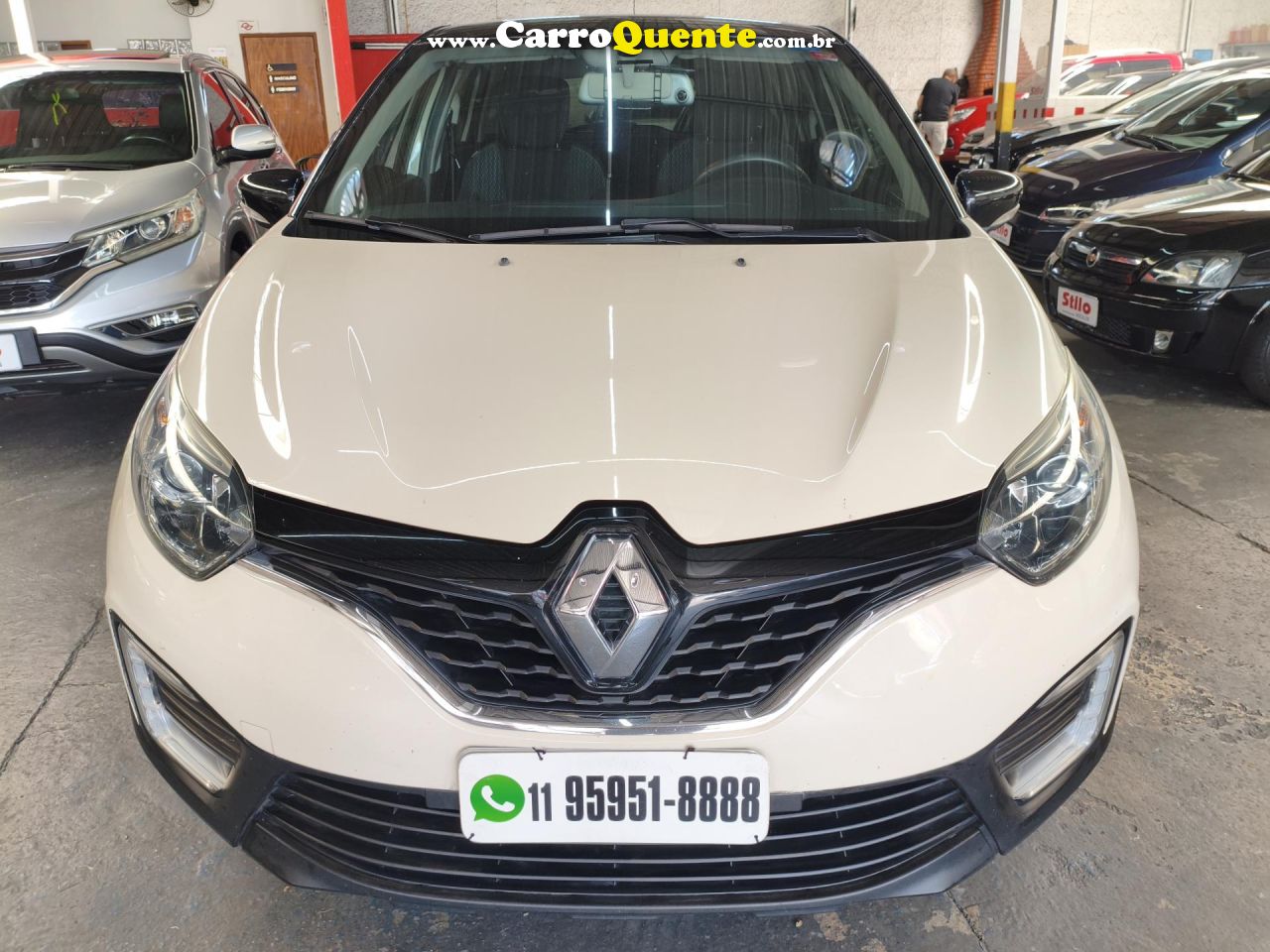 RENAULT   CAPTUR LIFE 1.6 16V FLEX 5P AUT.(PCD)   BRANCO 2018 1.6 FLEX - Loja