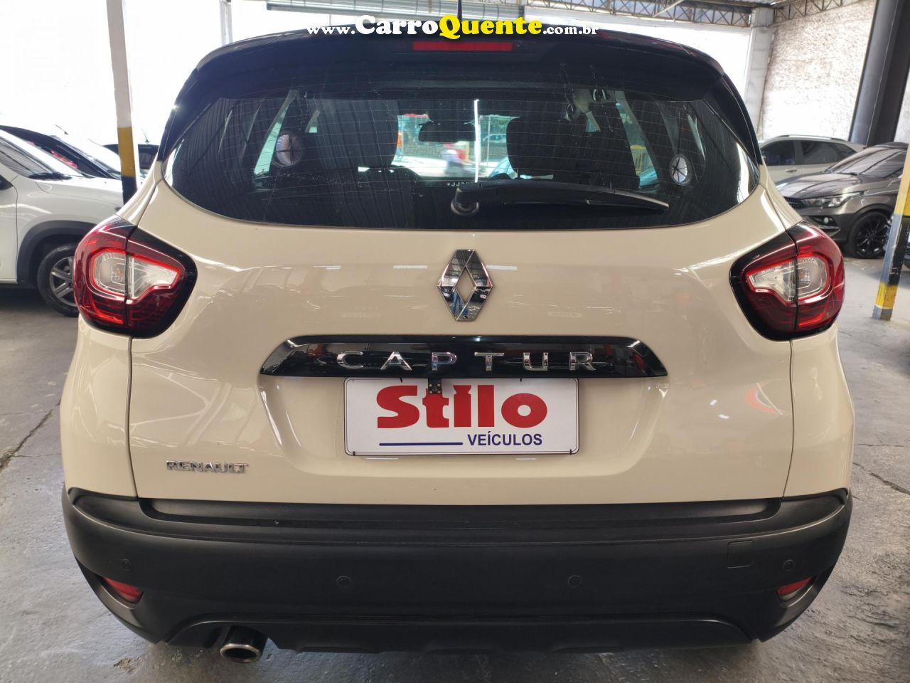 RENAULT   CAPTUR LIFE 1.6 16V FLEX 5P AUT.(PCD)   BRANCO 2018 1.6 FLEX - Loja