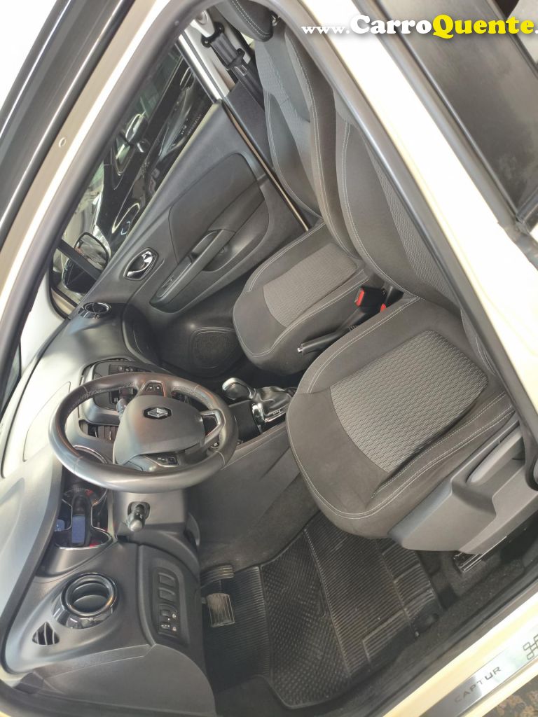RENAULT   CAPTUR LIFE 1.6 16V FLEX 5P AUT.(PCD)   BRANCO 2018 1.6 FLEX - Loja