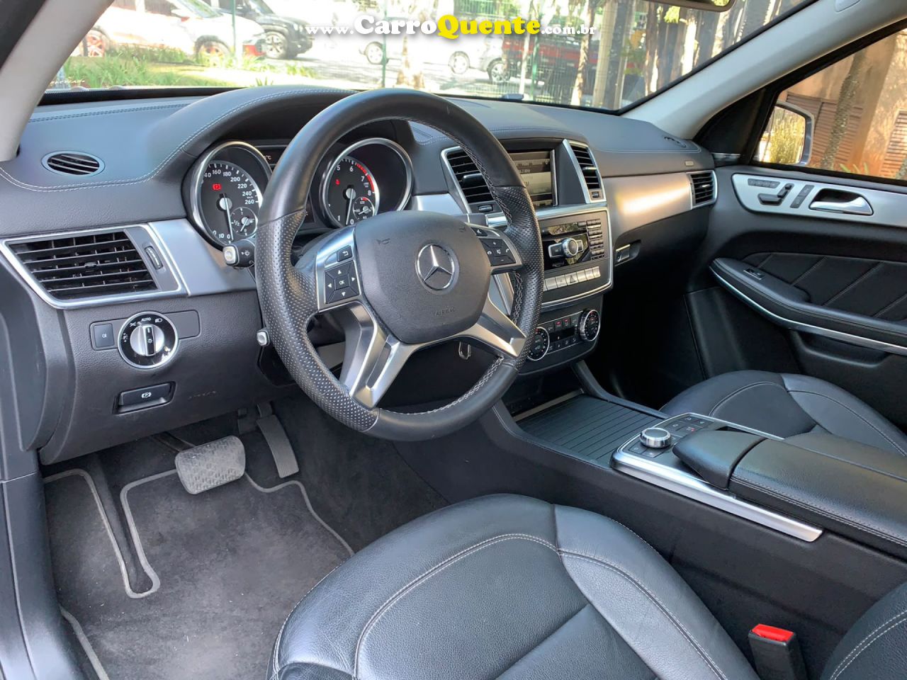 MERCEDES-BENZ   GL-500 4.7 BI-TURBO V8 4X4 AUT.   PRETO 2014 4.7 GASOLINA - Loja