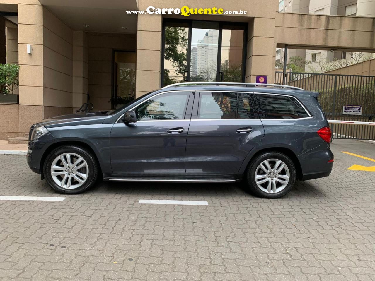 MERCEDES-BENZ   GL-500 4.7 BI-TURBO V8 4X4 AUT.   PRETO 2014 4.7 GASOLINA - Loja