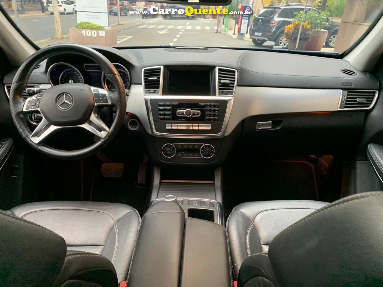 MERCEDES-BENZ   GL-500 4.7 BI-TURBO V8 4X4 AUT.   PRETO 2014 4.7 GASOLINA - Loja