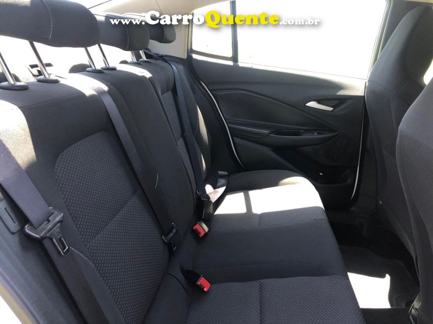 Chevrolet ONIX 1.0 FLEX PLUS LT MANUAL - Loja
