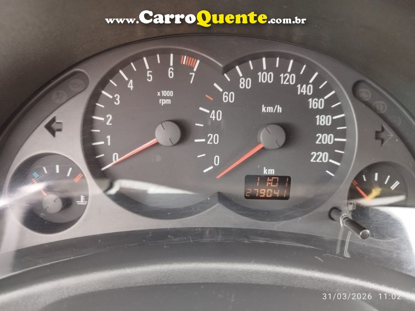 Chevrolet CORSA 1.8 MPFI MAXX 8V FLEX 4P MANUAL - Loja