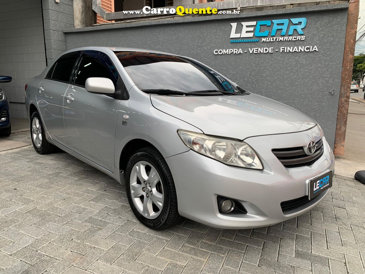 TOYOTA   COROLLA GLI 1.8 FLEX 16V  AUT.   PRATA 2011 1.8 FLEX - Loja
