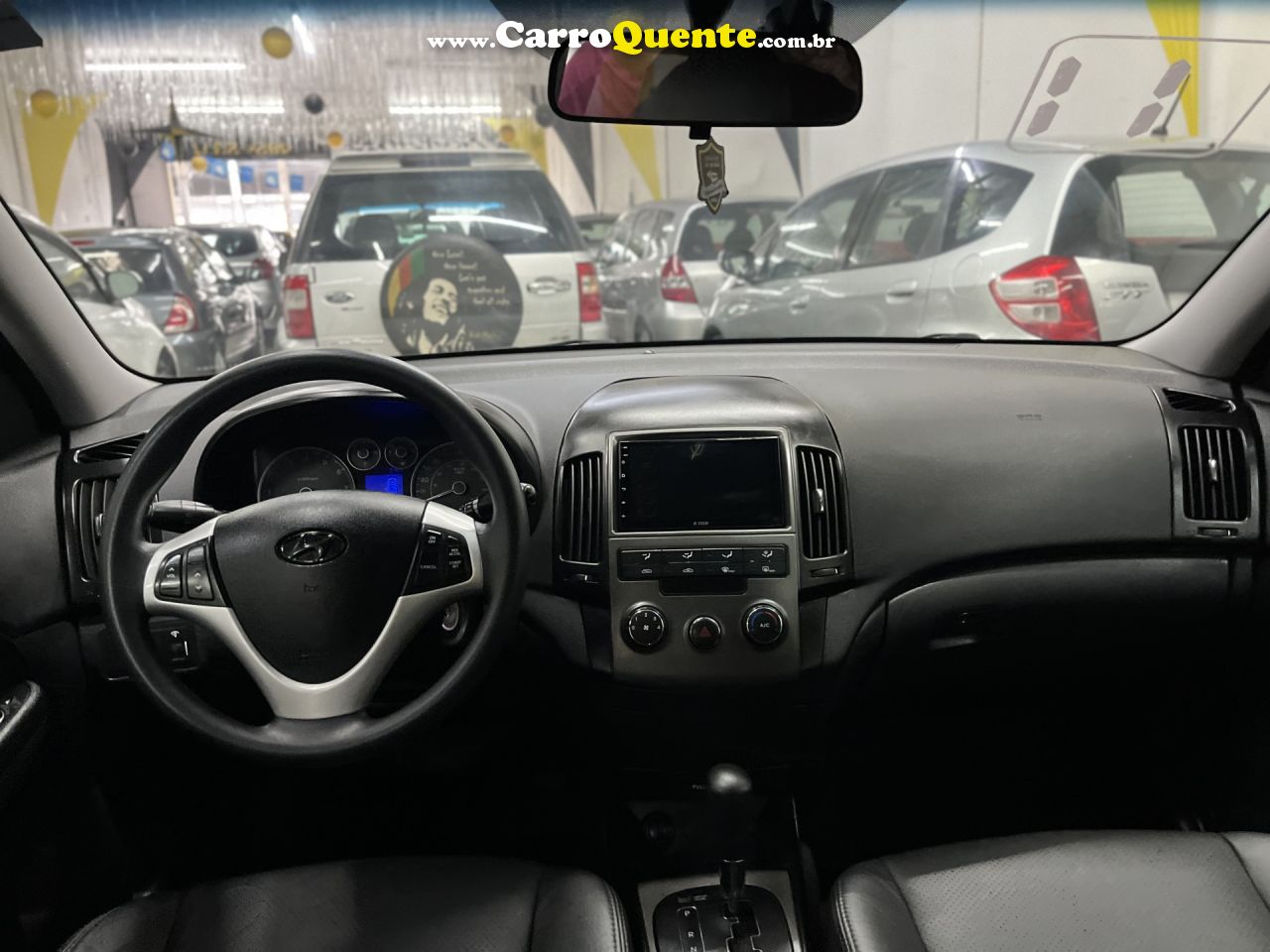 HYUNDAI   I30 2.0 16V 145CV 5P AUT.   PRATA 2011 2.0 GASOLINA - Loja