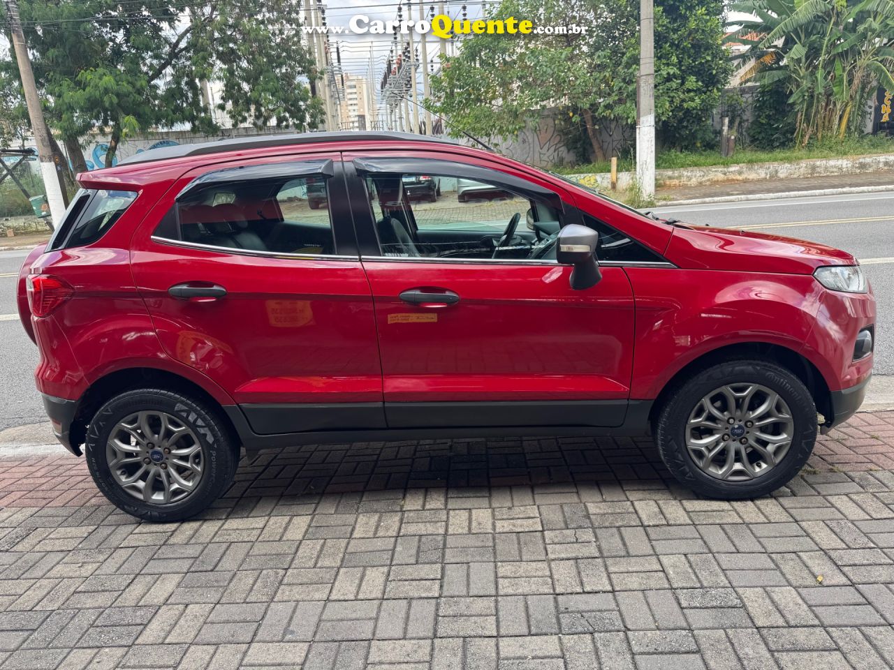 FORD   ECOSPORT FREESTYLE 2.0 16V FLEX 5P   VERMELHO 2014 2.0 FLEX - Loja
