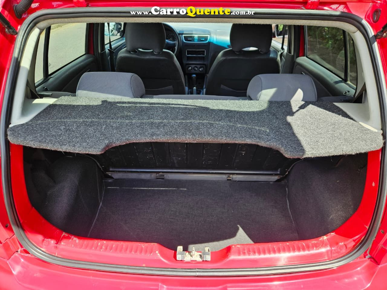 VOLKSWAGEN   FOX 1.0 MI TOTAL FLEX 8V 5P   VERMELHO 2012 1.0 FLEX - Loja