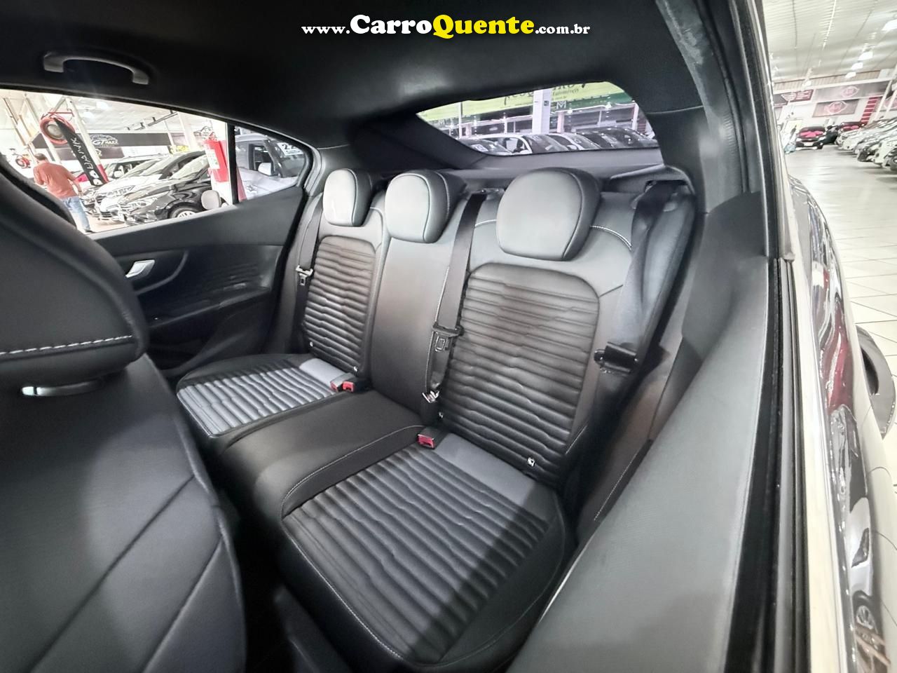 FIAT FASTBACK 1.3 TURBO 270 LIMITED EDITION 2024 - Loja