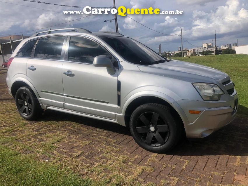 Chevrolet CAPTIVA 2.4 SFI ECOTEC FWD 16V GASOLINA 4P AUTOMÁTICO - Loja