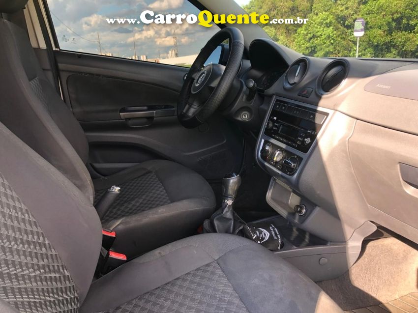 Volkswagen VOYAGE 1.6 MI COMFORTLINE 8V FLEX 4P MANUAL - Loja