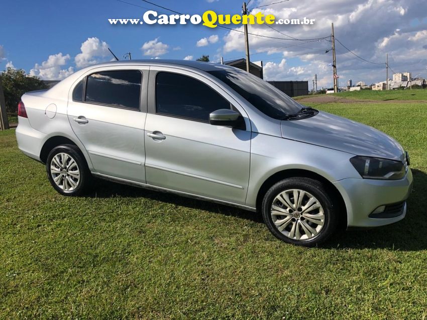 Volkswagen VOYAGE 1.6 MI COMFORTLINE 8V FLEX 4P MANUAL - Loja