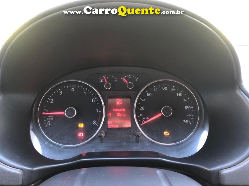 Volkswagen VOYAGE 1.6 MI COMFORTLINE 8V FLEX 4P MANUAL - Loja