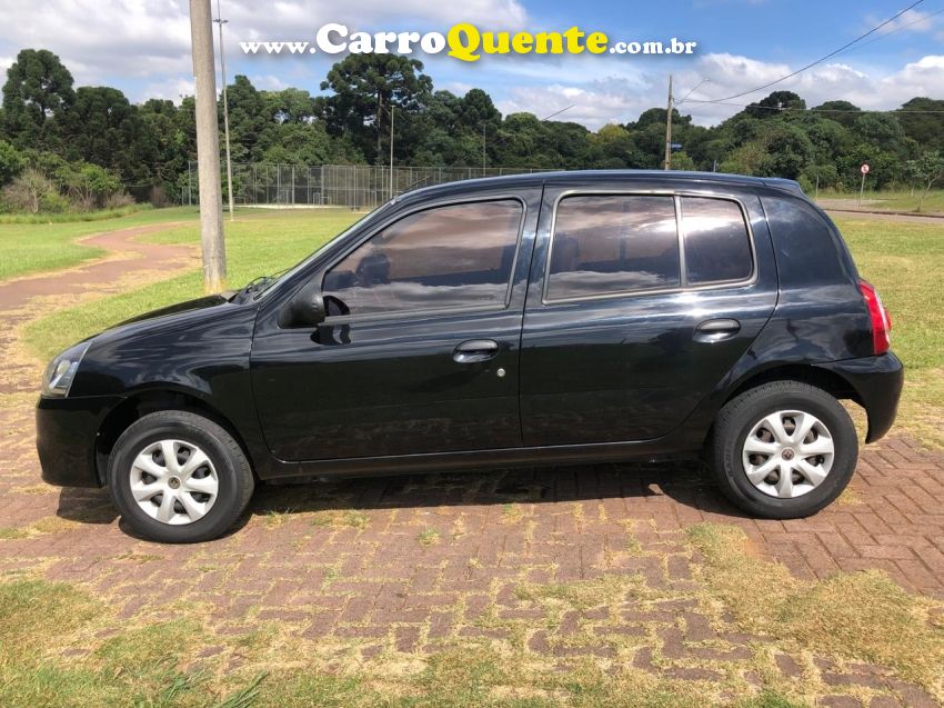Renault CLIO 1.0 EXPRESSION 16V FLEX 4P MANUAL - Loja