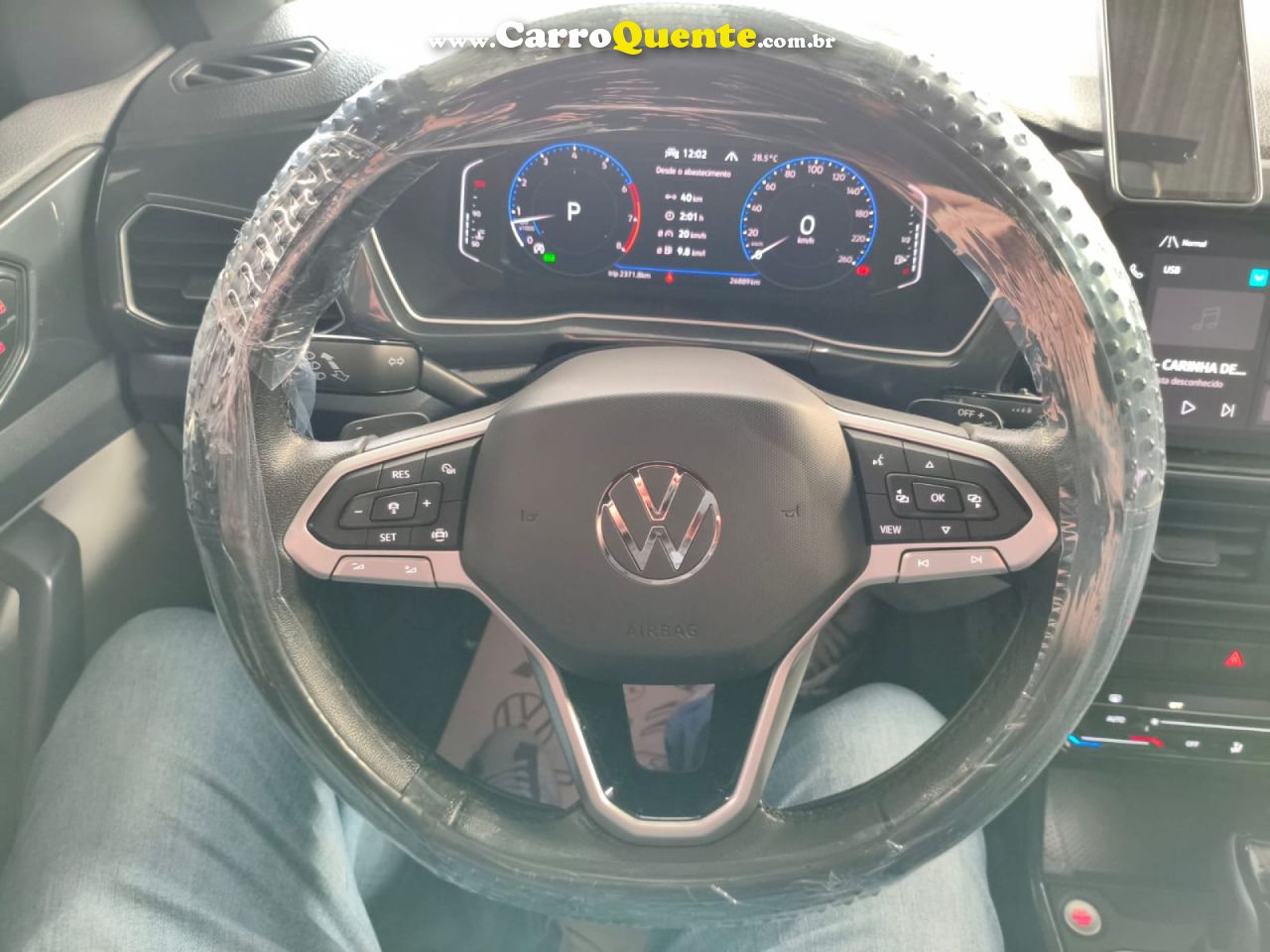 VOLKSWAGEN   T-CROSS HIG. 250 TSI 1.4 FLEX 16V 5P AUT   CINZA 2022 1.4 FLEX - Loja