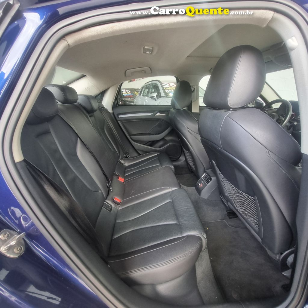 AUDI   A3 SED.1.81.8 AMBIT.16V TB FSI S-TRONIC   AZUL 2015 1.8 GASOLINA - Loja