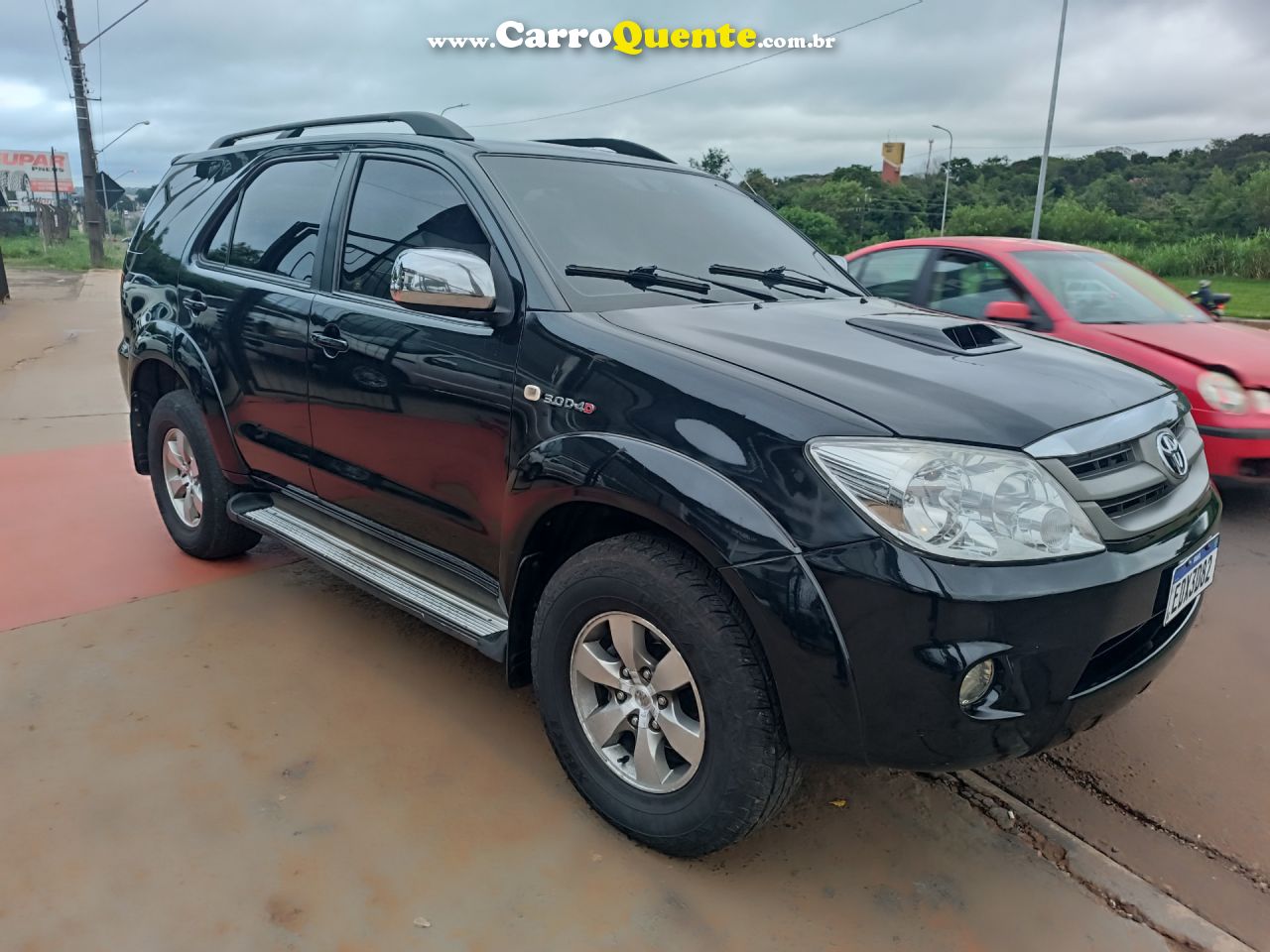 TOYOTA   HILUX SW4 SRV D4-D 4X4 3.0 TDI DIES. AUT   PRETO 2008 3.0 DIESEL - Loja