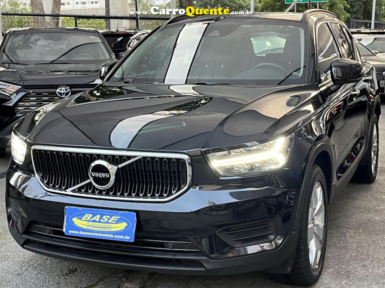 VOLVO   XC40 T4 GASOLINA GEARTRONIC   PRETO 2019 2.0 GASOLINA - Loja