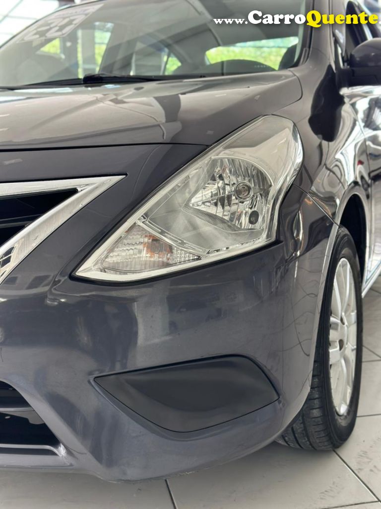 NISSAN   VERSA SV 1.6 16V FLEXSTART 4P AUT.   CINZA 2020 1.6 FLEX - Loja
