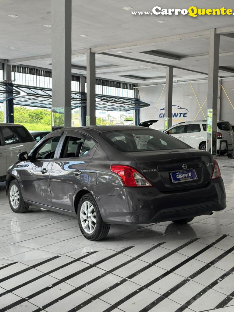 NISSAN   VERSA SV 1.6 16V FLEXSTART 4P AUT.   CINZA 2020 1.6 FLEX - Loja