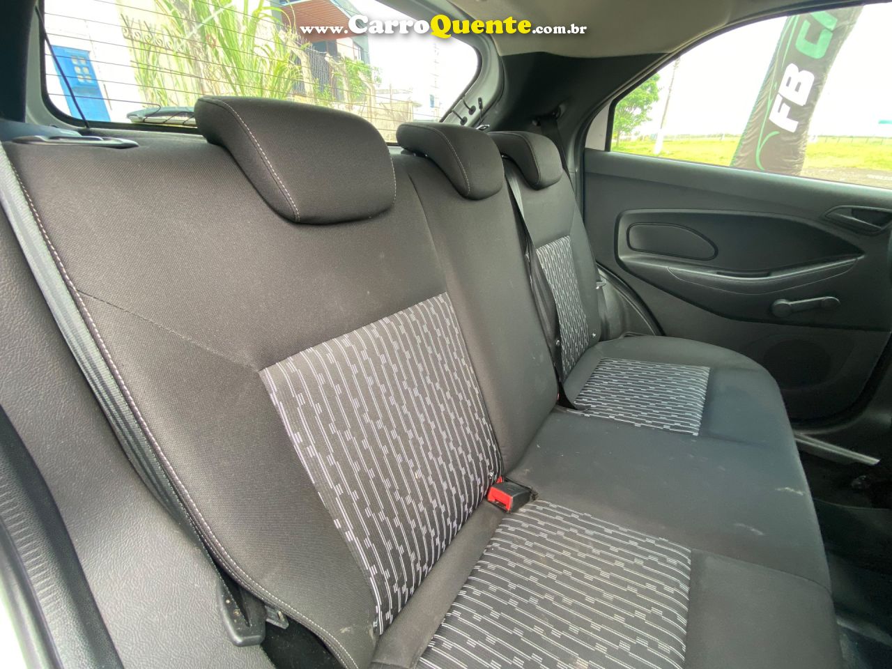 FORD   KA 1.0 SESE PLUS TIVCT FLEX 5P   BRANCO 2018 1.0 FLEX - Loja