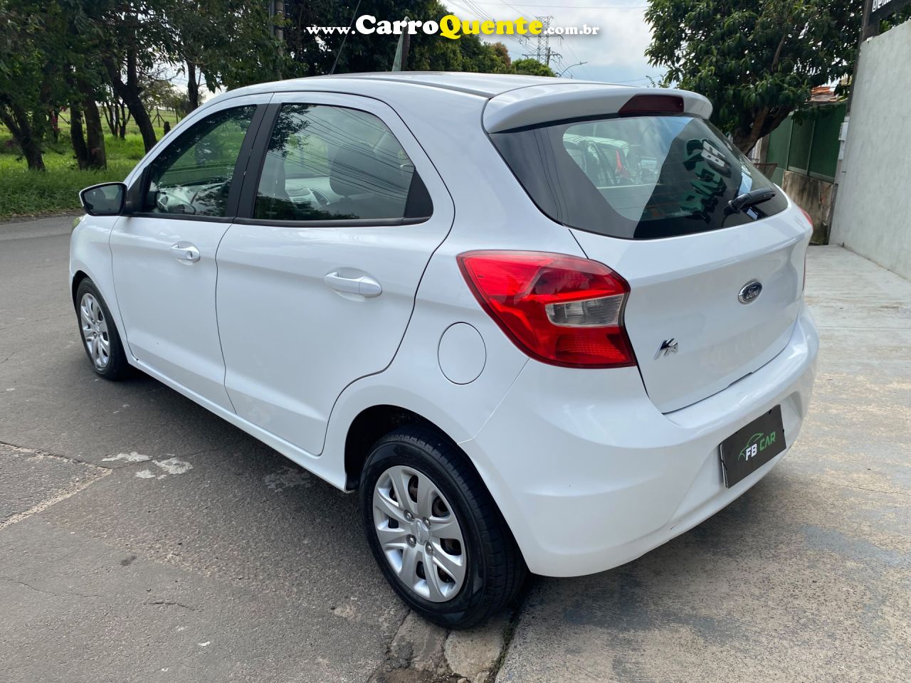 FORD   KA 1.0 SESE PLUS TIVCT FLEX 5P   BRANCO 2018 1.0 FLEX - Loja