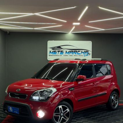 KIA   SOUL 1.6 1.6 16V FLEX AUT.   VERMELHO 2012 1.6 GASOLINA