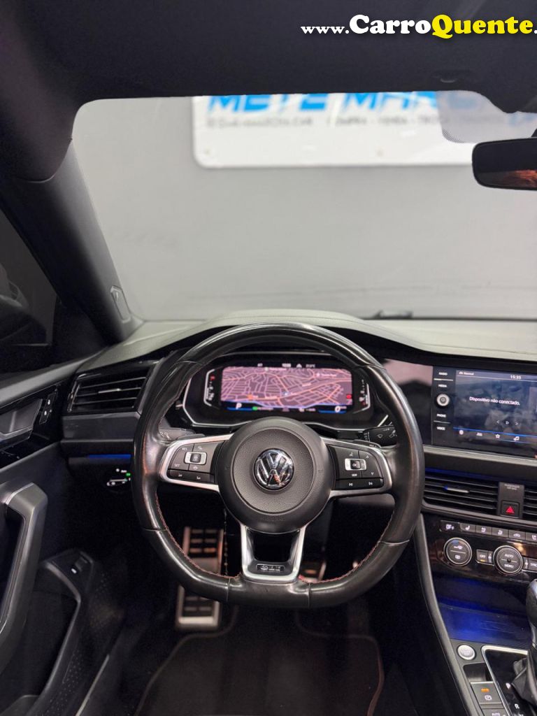 VOLKSWAGEN   JETTA GLI 350 TSI 2.0 16V 4P AUT.   CINZA 2021 2.0 GASOLINA - Loja