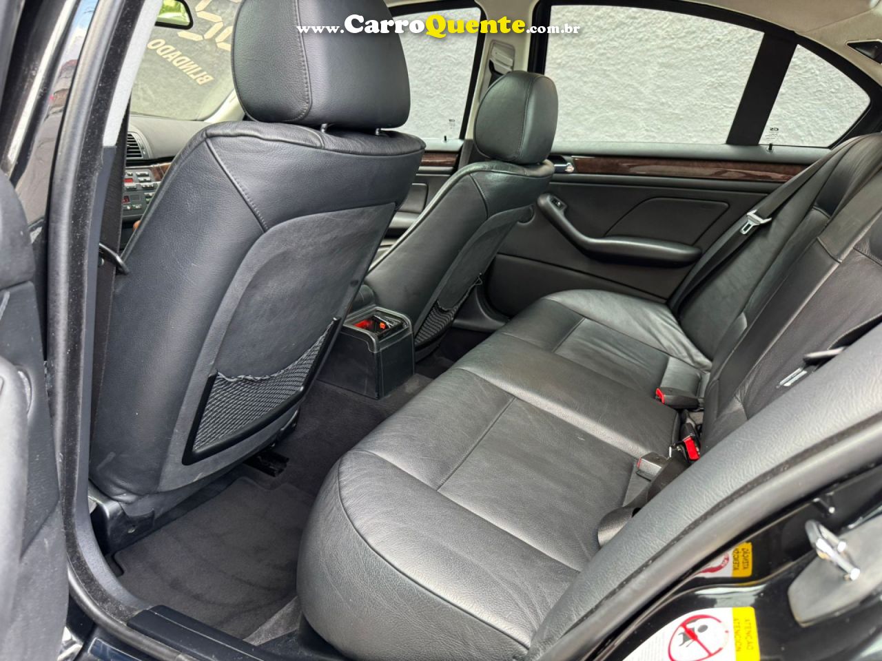 BMW   330I MOTORSPORT 3.0 24V 4P   PRETO 2002 3.0 GASOLINA - Loja