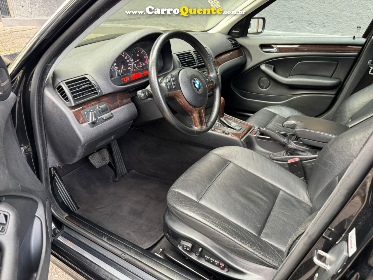BMW   330I MOTORSPORT 3.0 24V 4P   PRETO 2002 3.0 GASOLINA - Loja