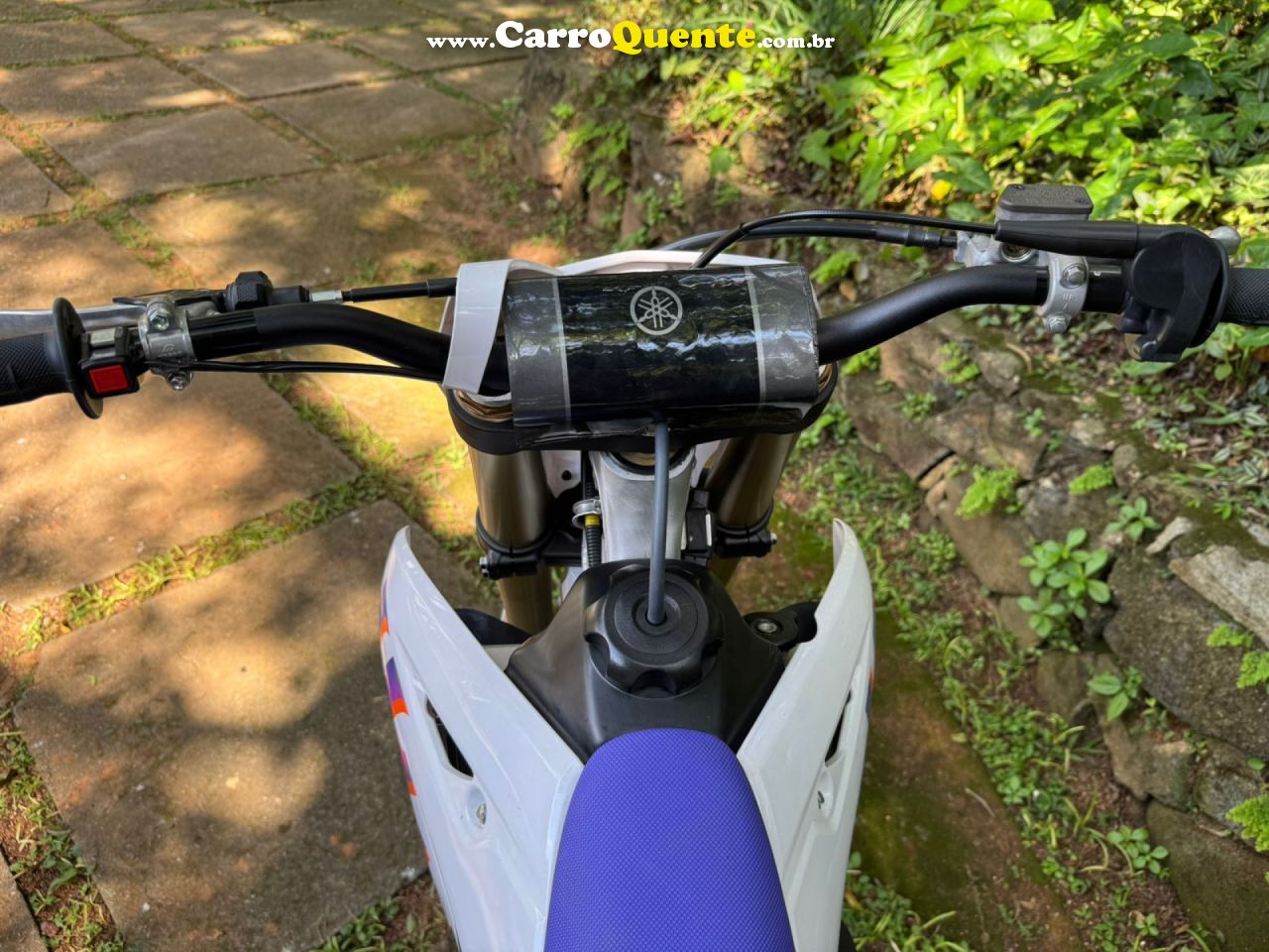 YAMAHA    YZ 125 50TH ANNIVERSARY EDITION   BRANCO 2024 125 cc GASOLINA - Loja