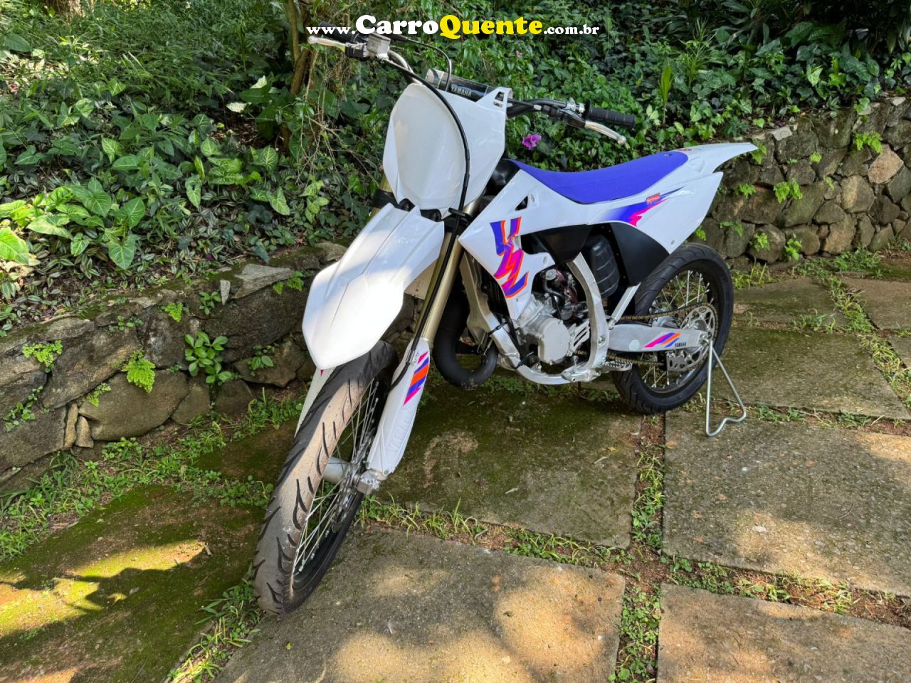 YAMAHA    YZ 125 50TH ANNIVERSARY EDITION   BRANCO 2024 125 cc GASOLINA - Loja