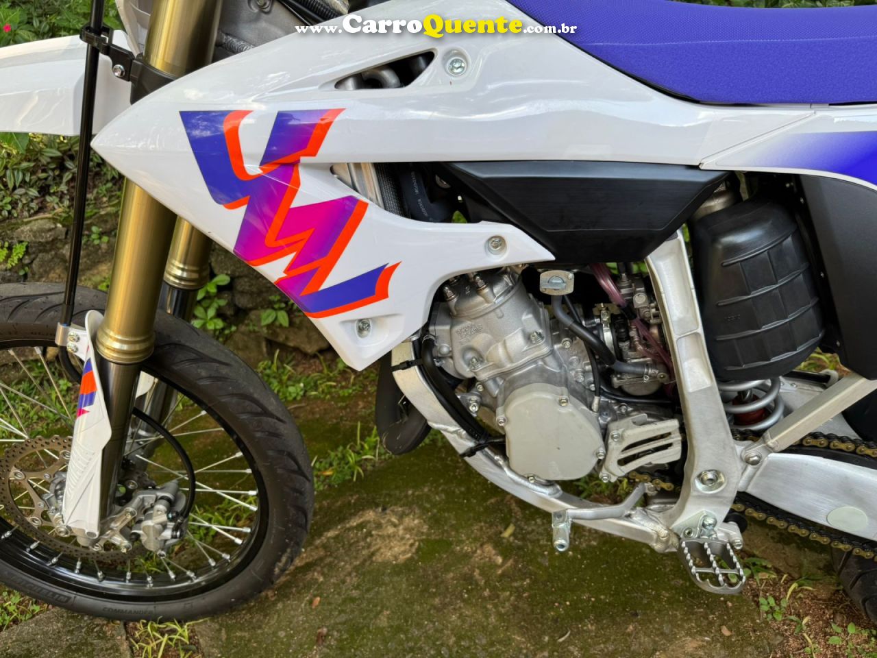 YAMAHA    YZ 125 50TH ANNIVERSARY EDITION   BRANCO 2024 125 cc GASOLINA - Loja