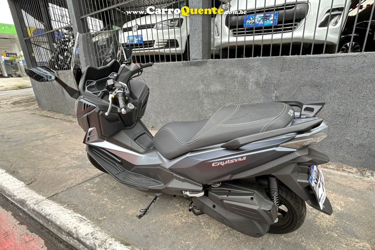 DAFRA   CRUISYM 300    AZUL 2025 300CC GASOLINA - Loja