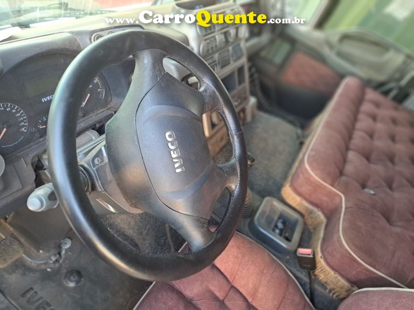 Iveco Stralis STRALIS NR 570-S41T 3-Eixos 2p - Loja