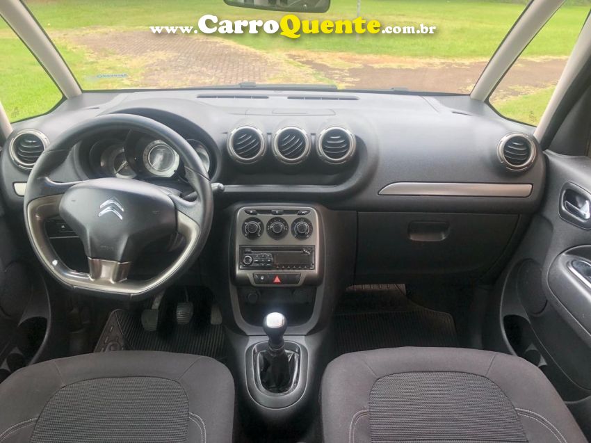 Citroen C3 PICASSO 1.5 FLEX GLX MANUAL - Loja