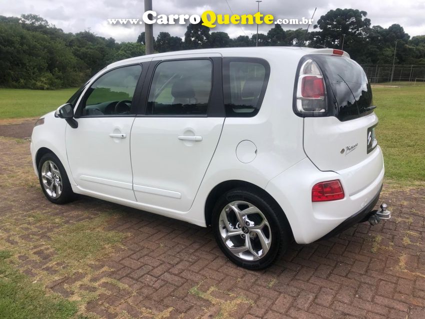 Citroen C3 PICASSO 1.5 FLEX GLX MANUAL - Loja