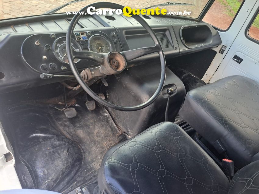 Mercedes-Benz 608 MB 608 D - Loja