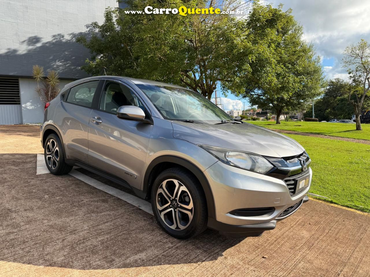 HONDA   HR-V LX 1.8 FLEXONE 16V 5P AUT.   CINZA 2016 1.8 GASOLINA - Loja