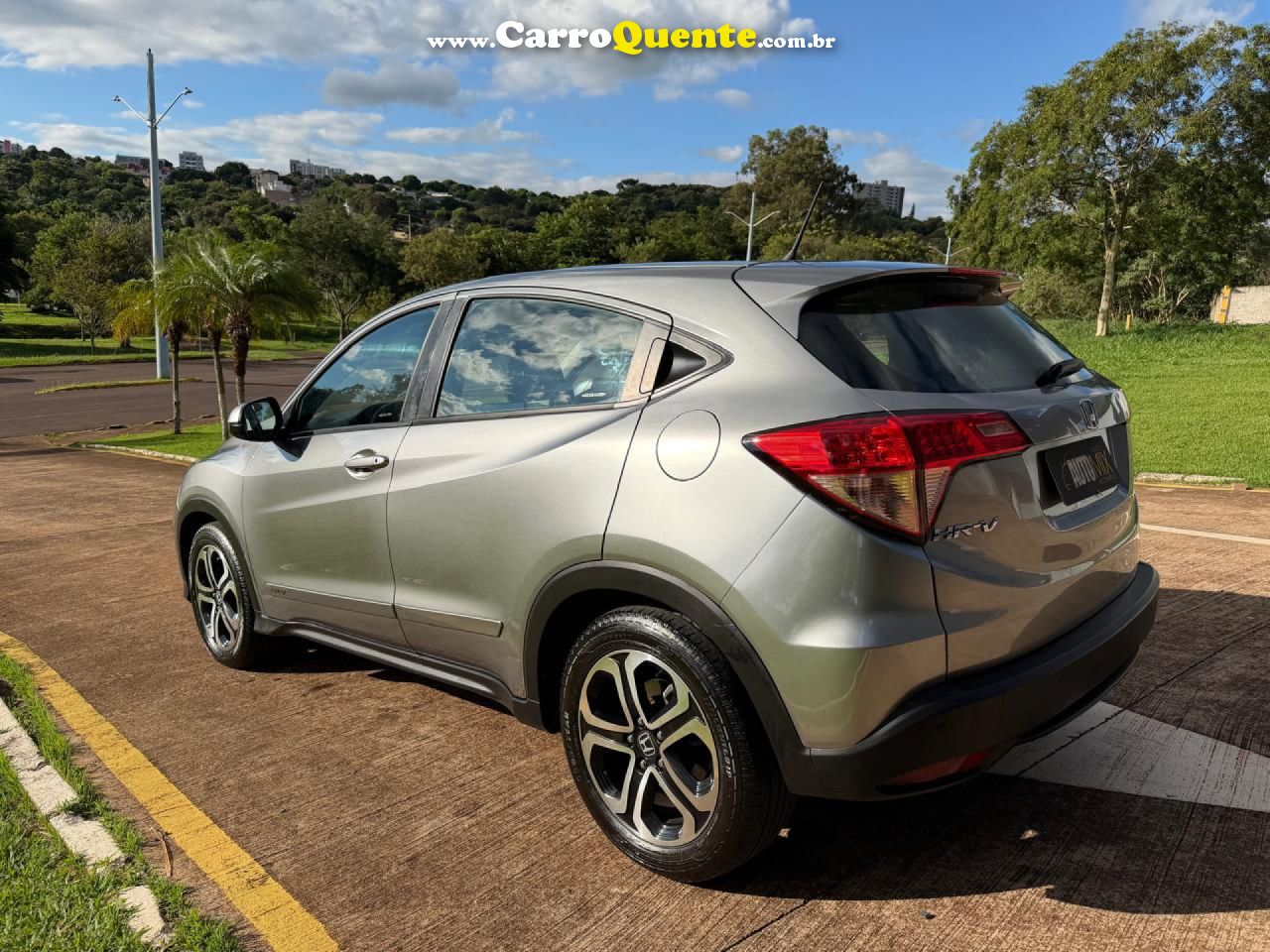 HONDA   HR-V LX 1.8 FLEXONE 16V 5P AUT.   CINZA 2016 1.8 GASOLINA - Loja